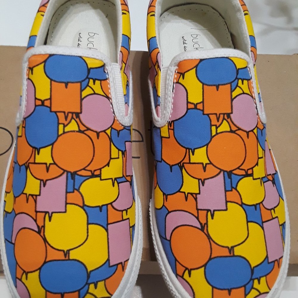 Bucketfeet LOL sneakers kids size 34 flats slip on New flats shoes